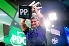 firo030126DartsPS42
