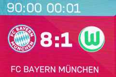 Fussball / firo FC Bayern - VfL Wolfsburg 11.01.2026