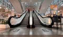 firo210323Karstadt09