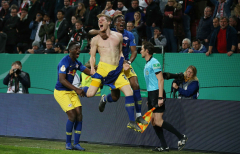 Fussball / firo FC Augsburg -  RB Leipzig 02.04.2019