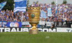 Fussball / firo Drochtersen - Schalke 10.08.2019