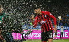 Fussball / firo Schalke - Freiburg 21.12.2019