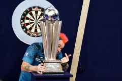 Darts / firo Darts WM 03.01.2022