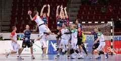 Handball / firo Bergischer HC - SC Magdeburg 18.12.2021