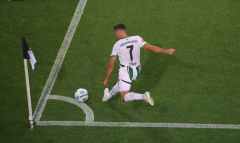 Fussball / firo  Mönchengladbach - Bayer LEverkusen 23.08.2024