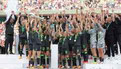 Fussball / firo Pokalfinale Frauen Bayern - Wolfsburg 09.05.2024