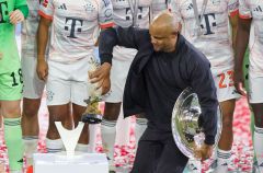 Fussball / firo Bayern - Gladbach 10.05.2025